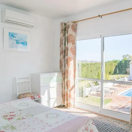 Miia Panda - Rustic Villa Mijas