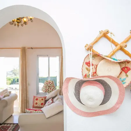 Miia Panda - Rustic * Mijas